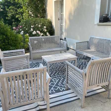 Les Rougemonts Eucalyptus Hotel Champguyon Exterior foto